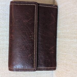 Lauren Ralph Lauren Distressed Brown Leather Tri-fold Wallet Classic Old Money